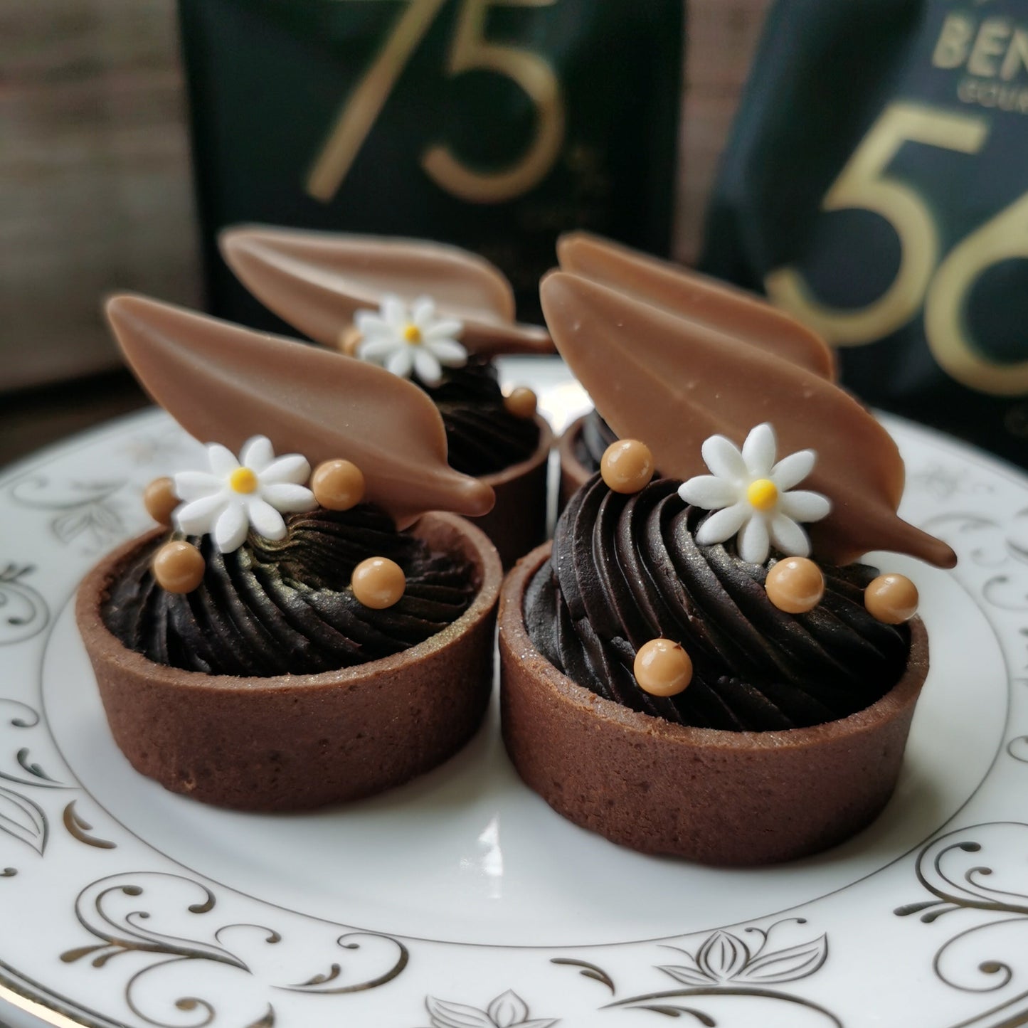 Benns Gourmet Vegan Gluten Free Plant Based Dark Couverture Chocolate 75% 1.5kg