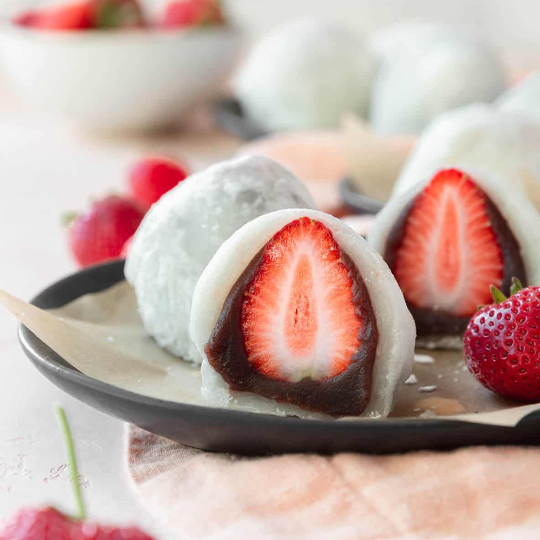 Mochi Piece with Fruits